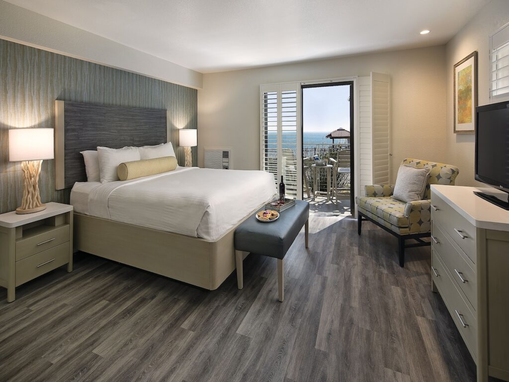 Inn at the Cove - Image 2