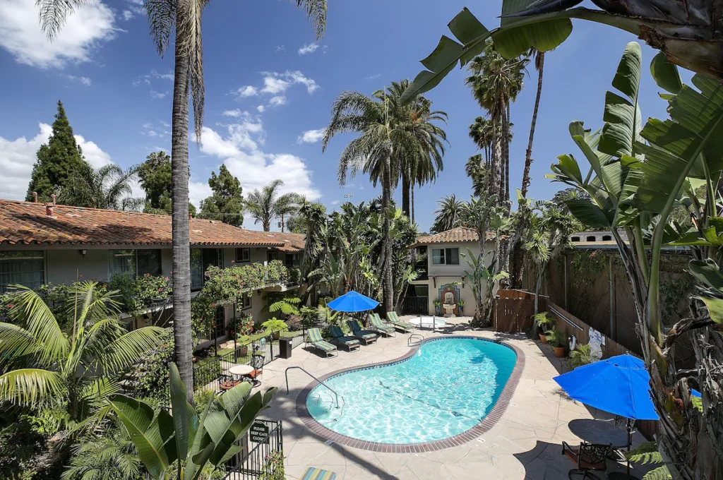 Inn by the Harbor - Image 2