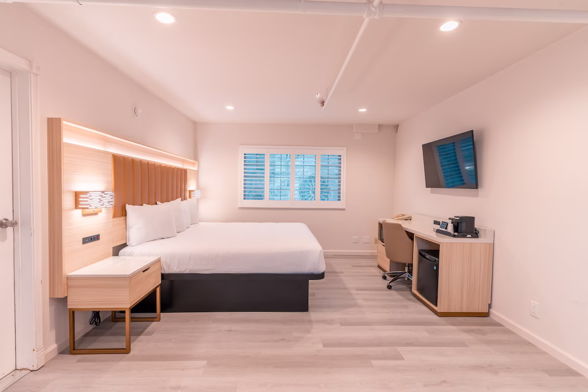 Inn on Broadway - Image 4