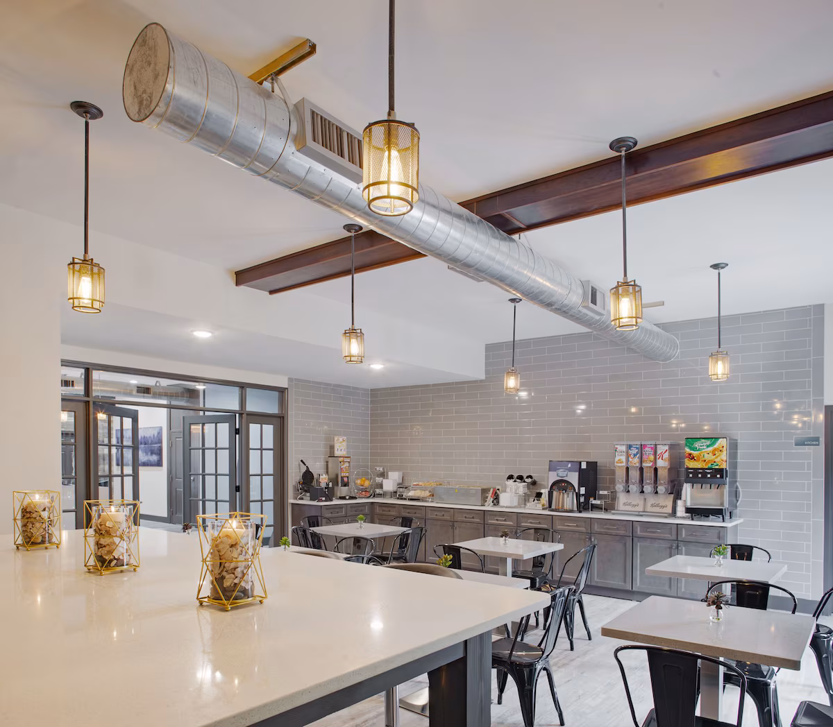 Iris Garden Inn - Image 2