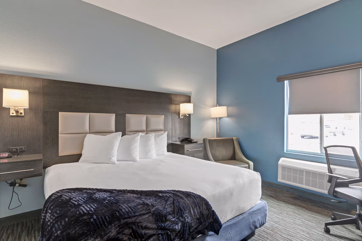 Iris Garden Inn - Image 3