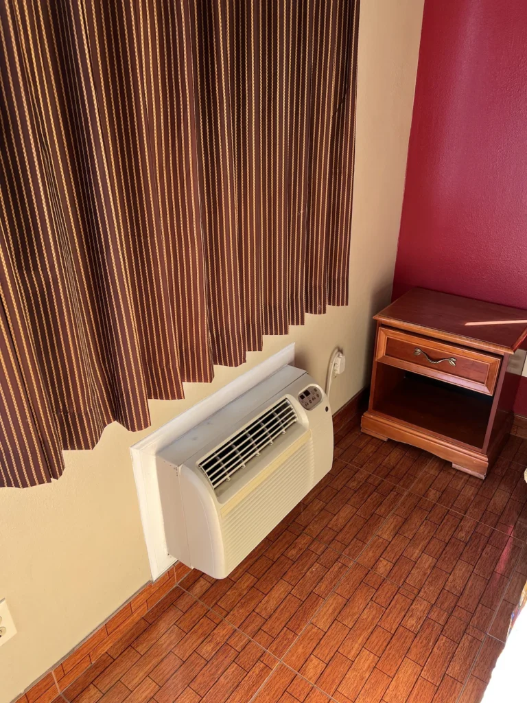 King Motel - Image 2