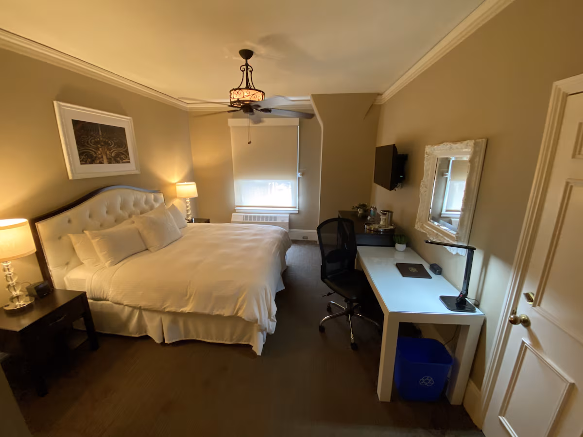 Kensington Park Hotel - Image 3