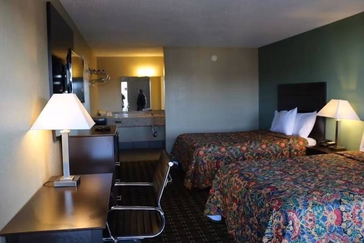 Kings Inn Civic Center/UAB - Image 3