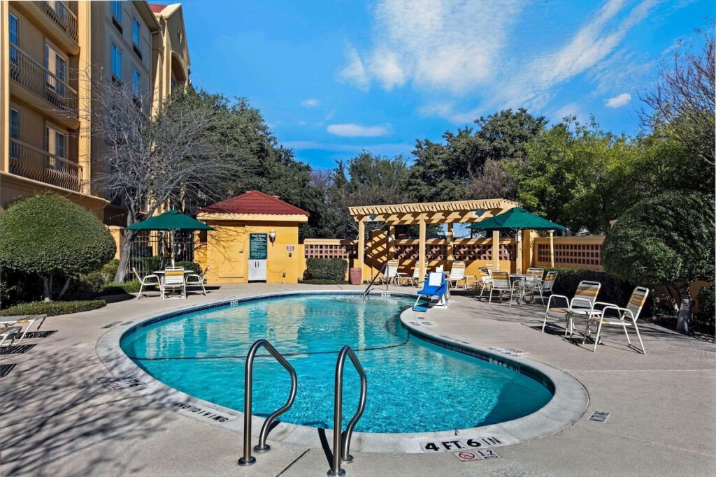 La Quinta by Wyndham Dallas Arlington South - Image 3