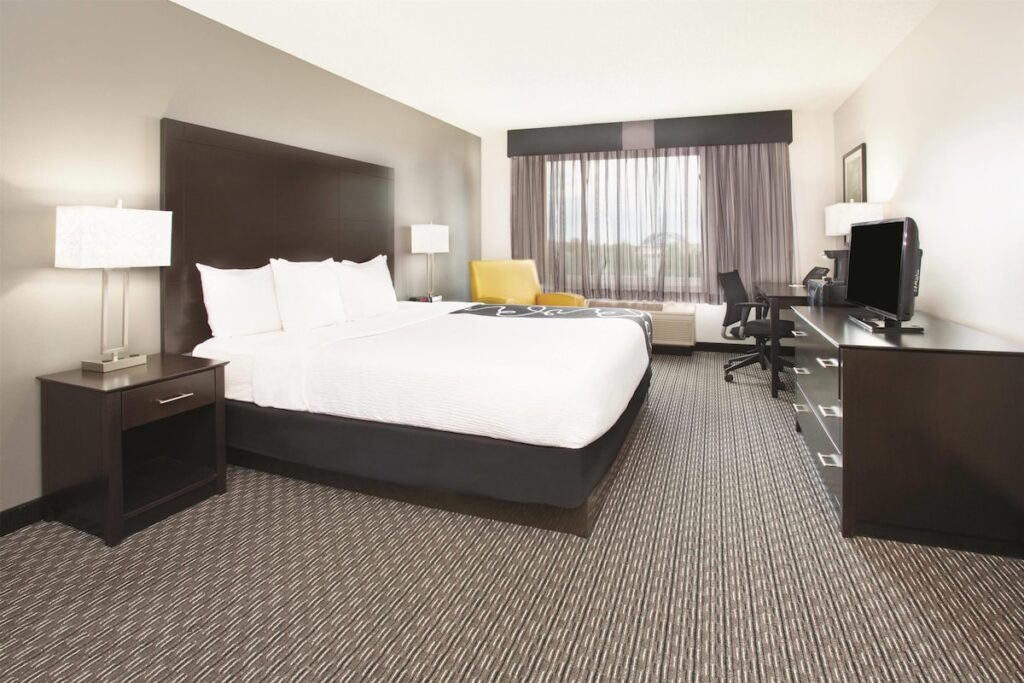 La Quinta by Wyndham Denver Englewood Tech Ctr - Image 2