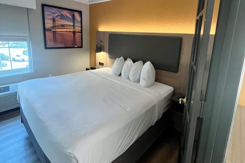 La Quinta by Wyndham Jacksonville Butler Blvd - Image 2