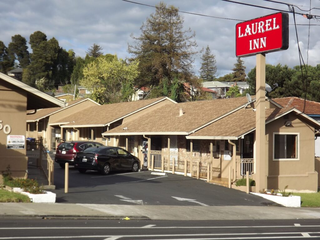 Laurel Inn - Image 2