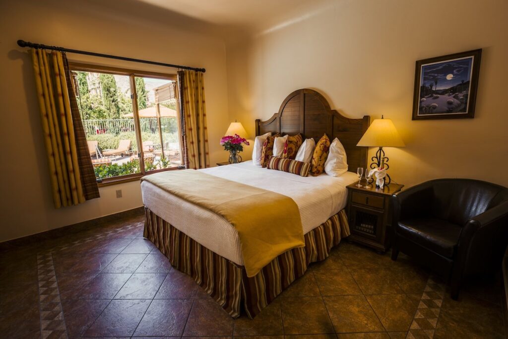 Los Arboles Hotel - Image 6