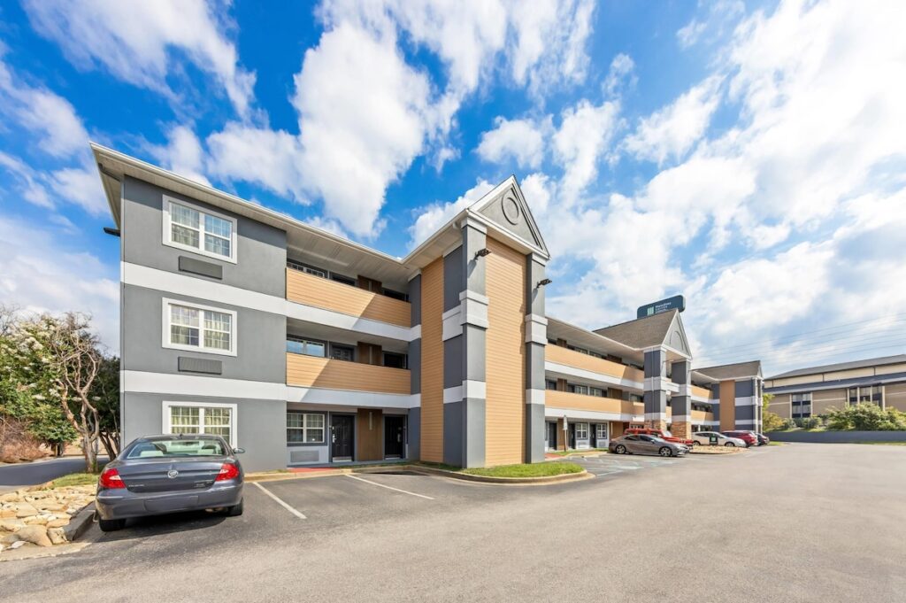 MainStay Suites Knoxville - Cedar Bluff