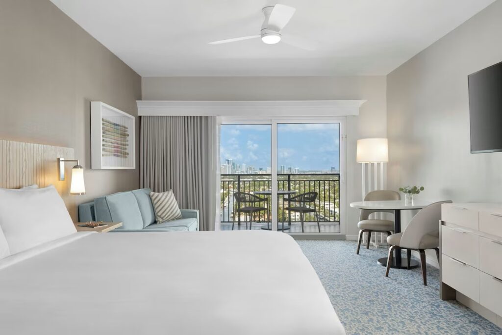 Marriott's BeachPlace Towers - Image 2