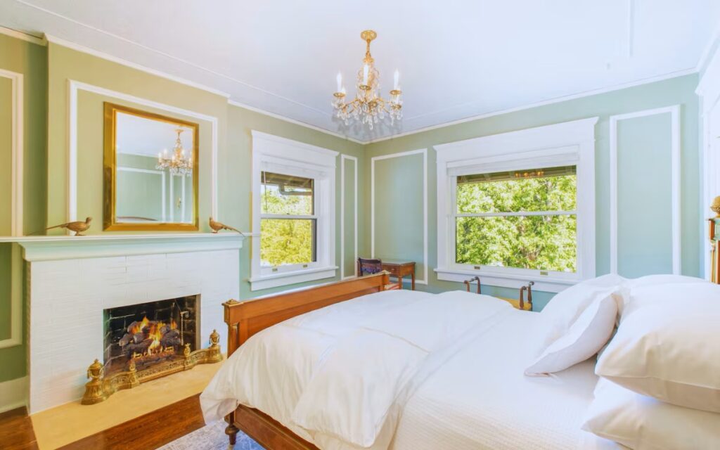 Martha's Bed and Breakfast - Image 2