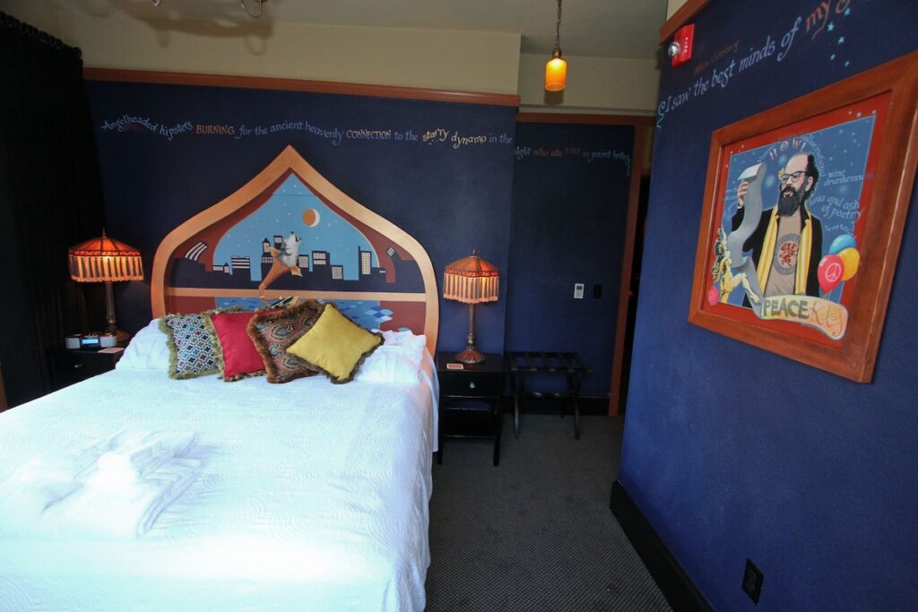 McMenamins Crystal Hotel - Image 2