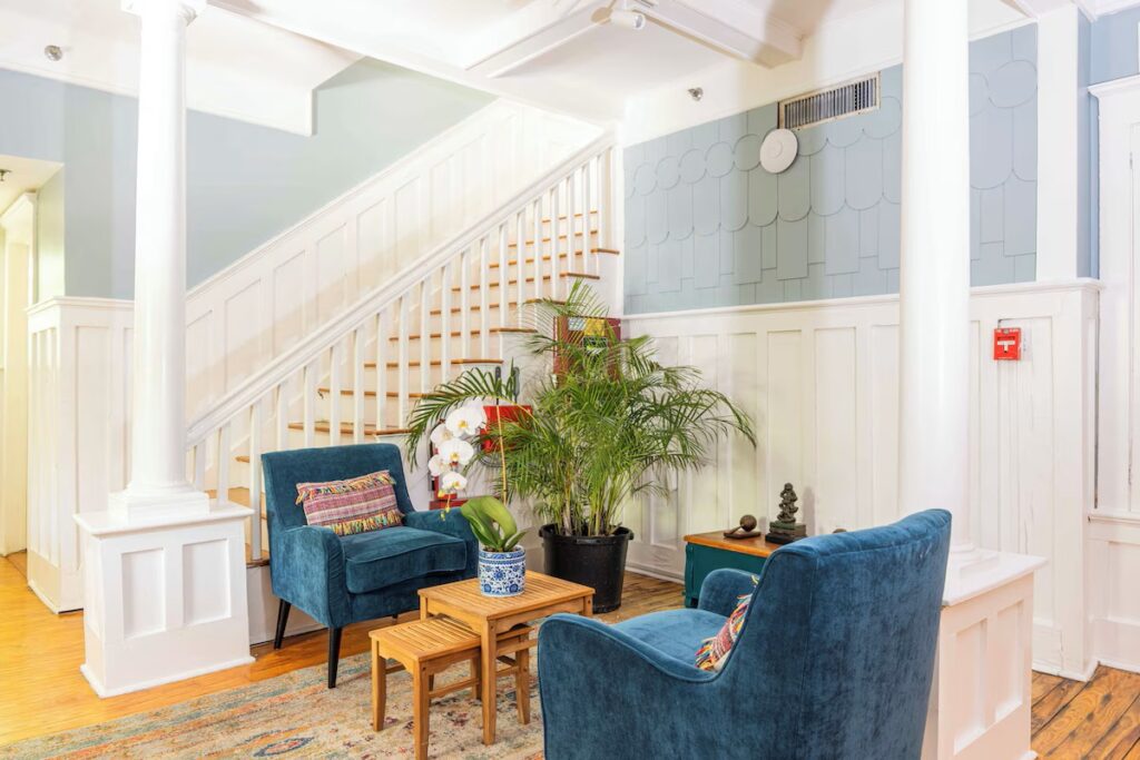 Miami River Inn by Renzzi - Image 4