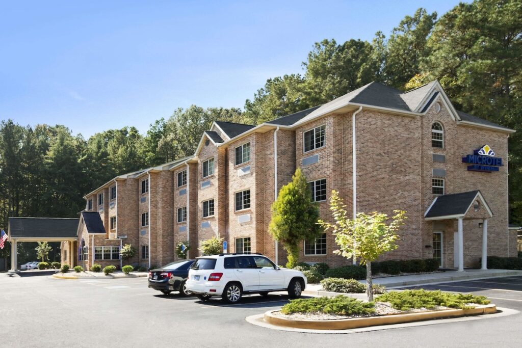 Microtel Inn & Suites by Wyndham Lithonia/Stone Mountain - Image 2