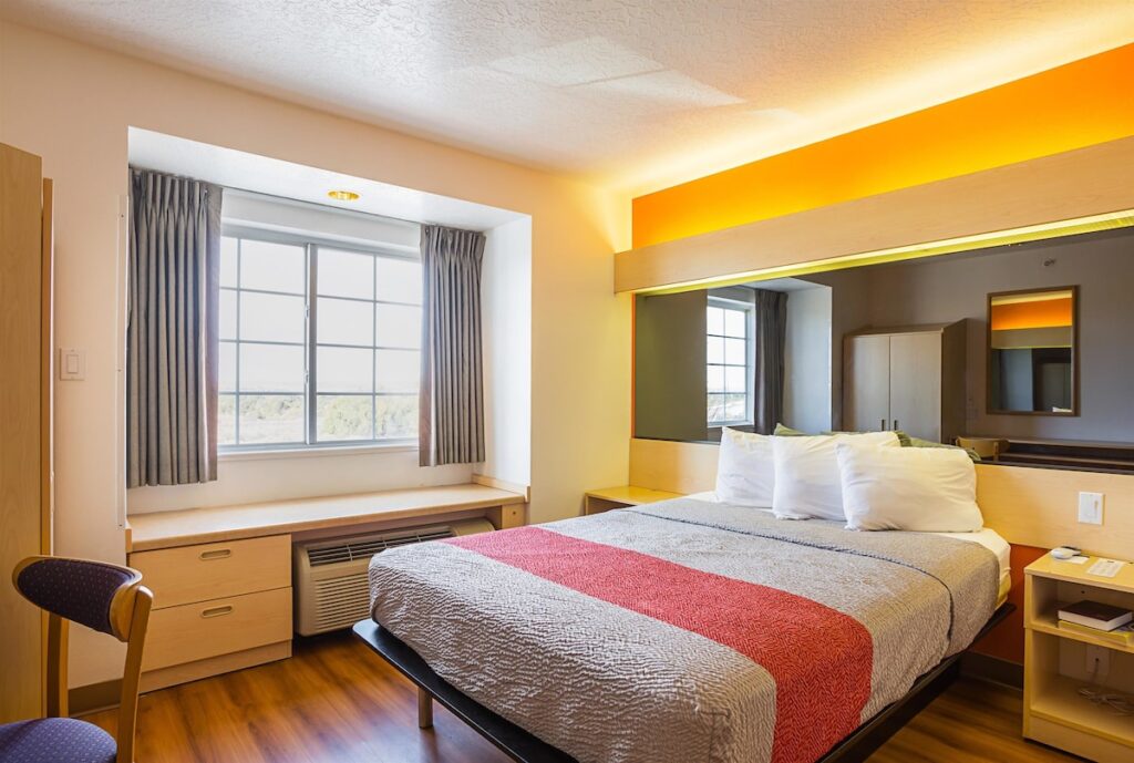 Motel 6-Bernalillo, NM - Image 3