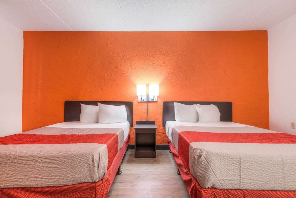 Motel 6-Bridgeview, IL - Image 3