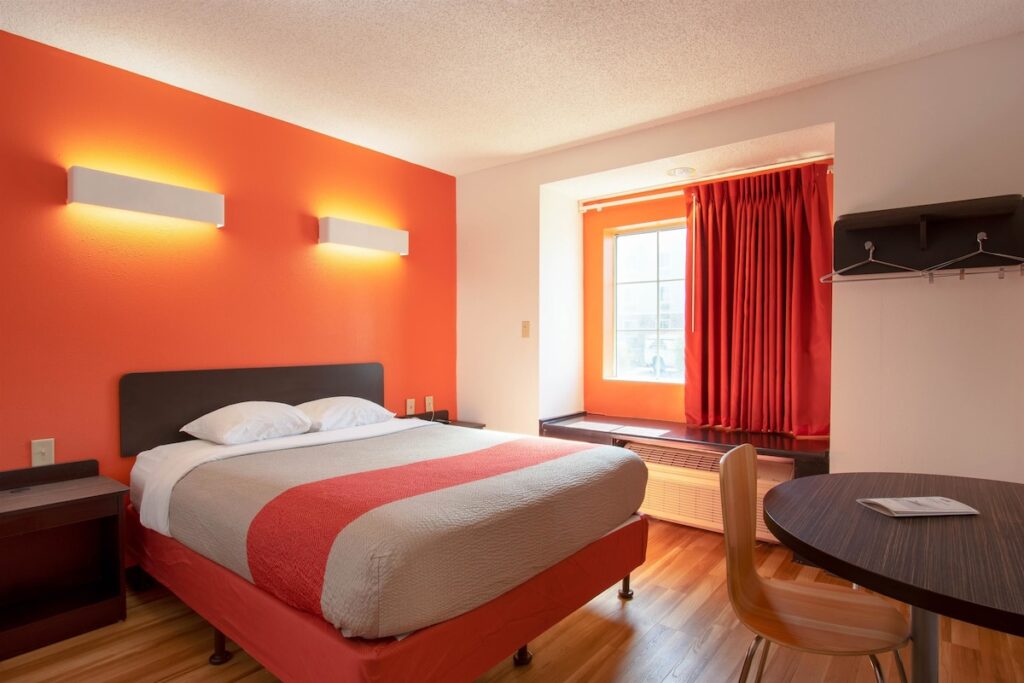 Motel 6-El Paso, TX - Southeast - Image 3