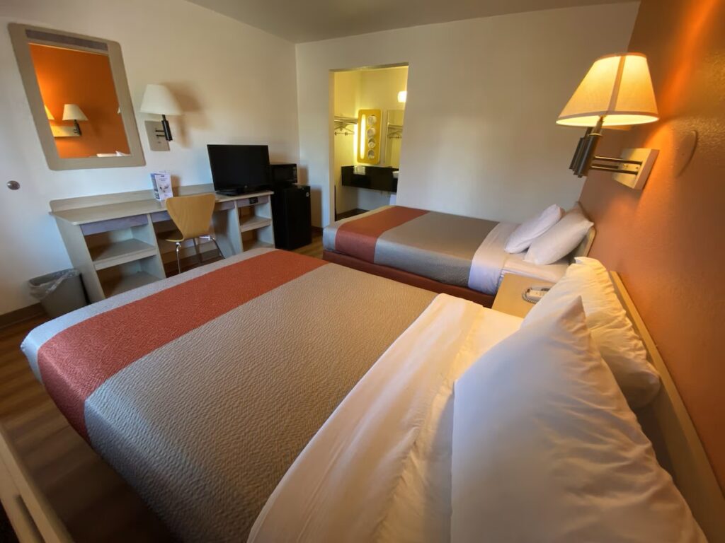 Motel 6-Flagstaff, AZ - West - Woodland Village - Image 4