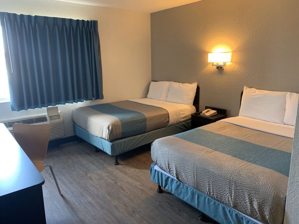 Motel 6-Fort Wayne, IN - Image 3