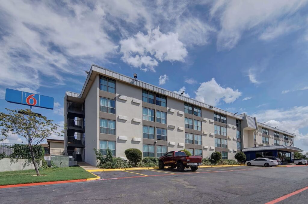 Motel 6-Fort Worth, TX - Downtown East