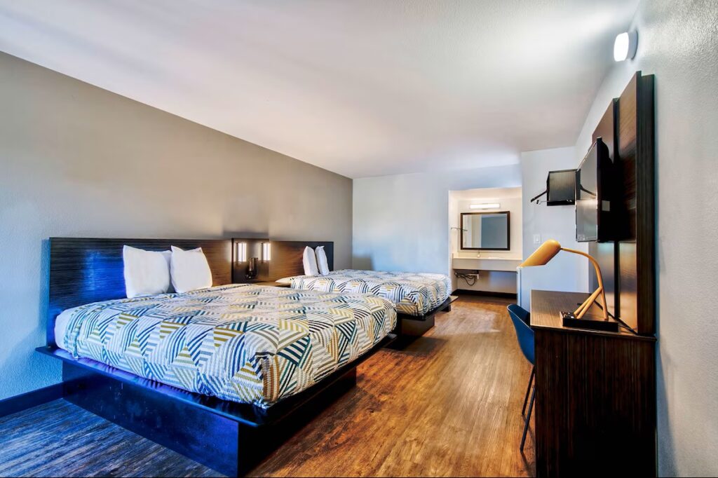 Motel 6-Fort Worth, TX - White Settlement - Image 3