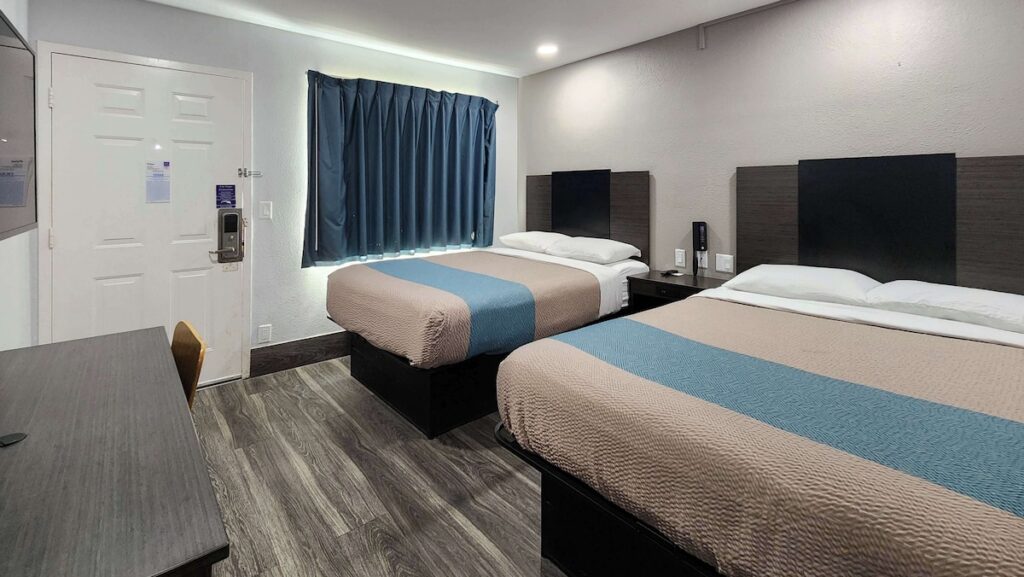 Motel 6-Galveston, TX - Image 3