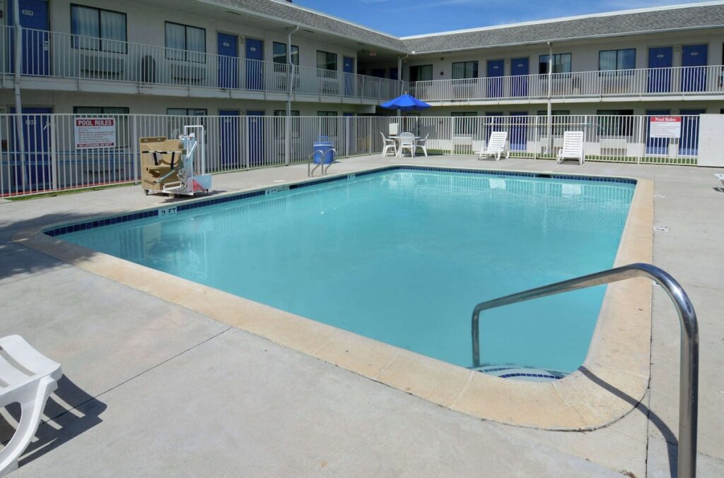 Motel 6-Galveston, TX - Image 4