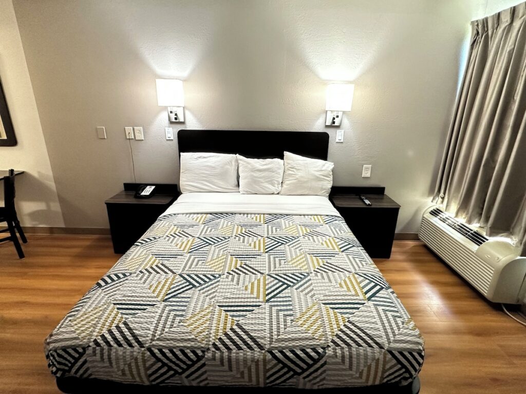 Motel 6-Greensboro, NC - I-40 - Image 2