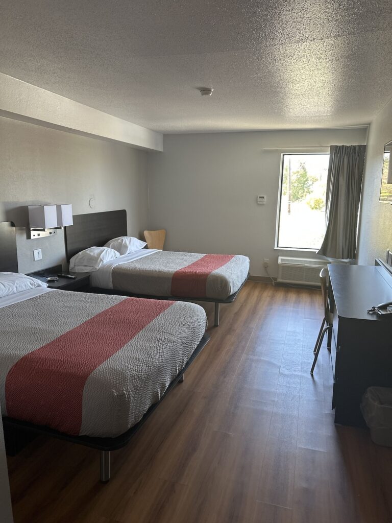 Motel 6-Greensboro, NC - I-40 - Image 3