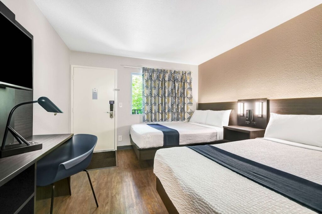 Motel 6-Issaquah, WA - Seattle - East - Image 3