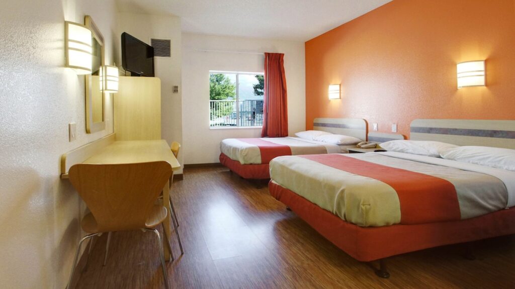 Motel 6 Lehi, UT - Thanksgiving Point - Image 3