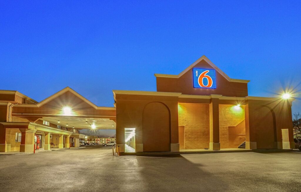Motel 6 Lester - Philadelphia Airport - Image 2