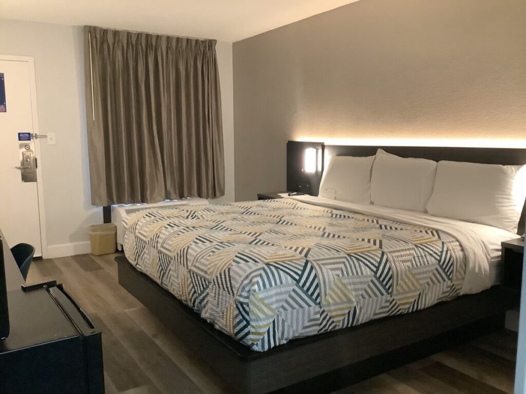 Motel 6-Memphis, TN - East - Image 3