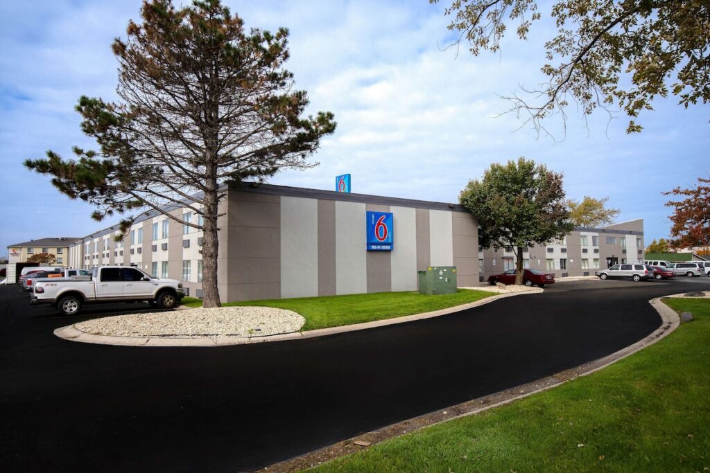 Motel 6-Merrillville, IN