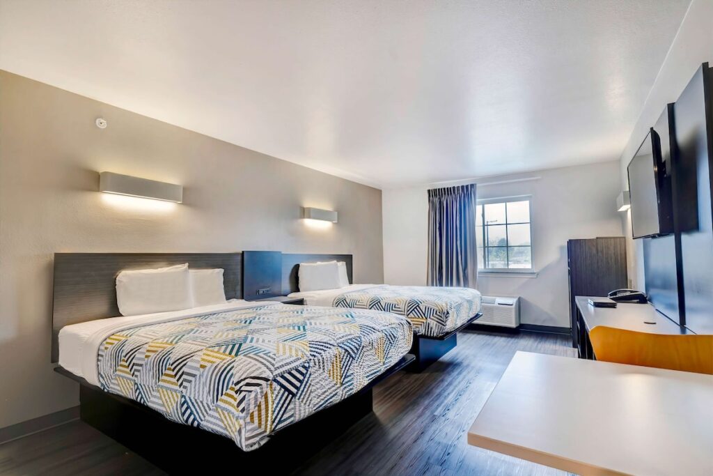 Motel 6-Mesquite, TX - Balch Springs - Image 3