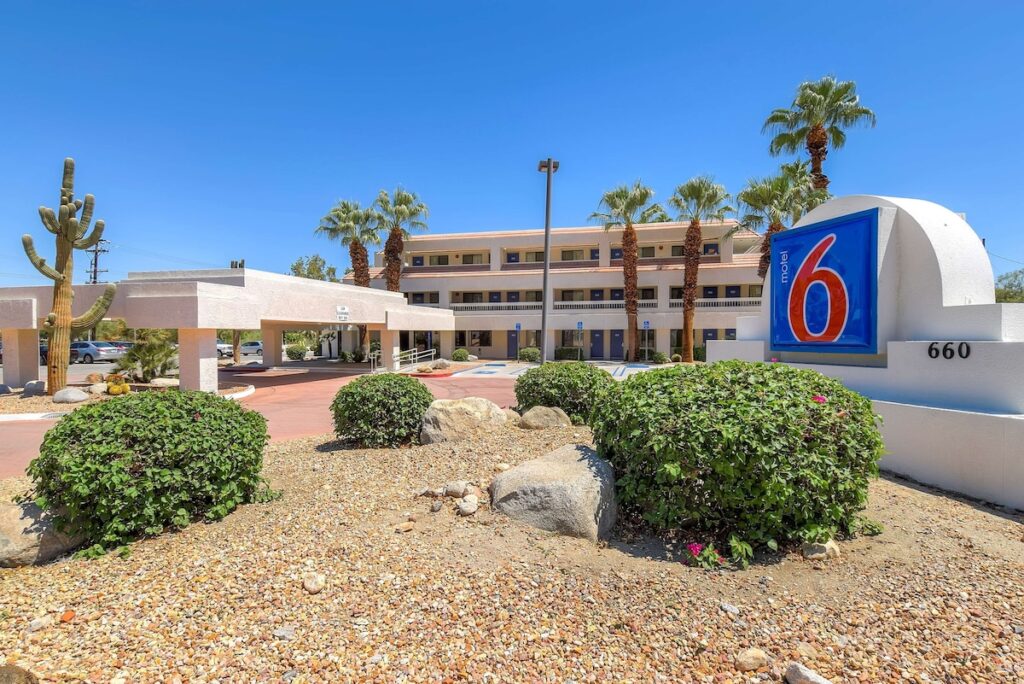 Motel 6-Palm Springs, CA - Downtown - Image 2