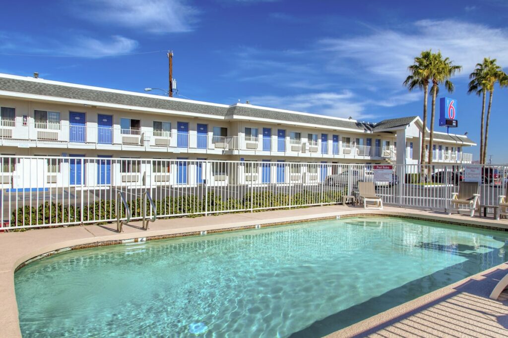 Motel 6-Phoenix, AZ - Airport - 24th Street - Image 4