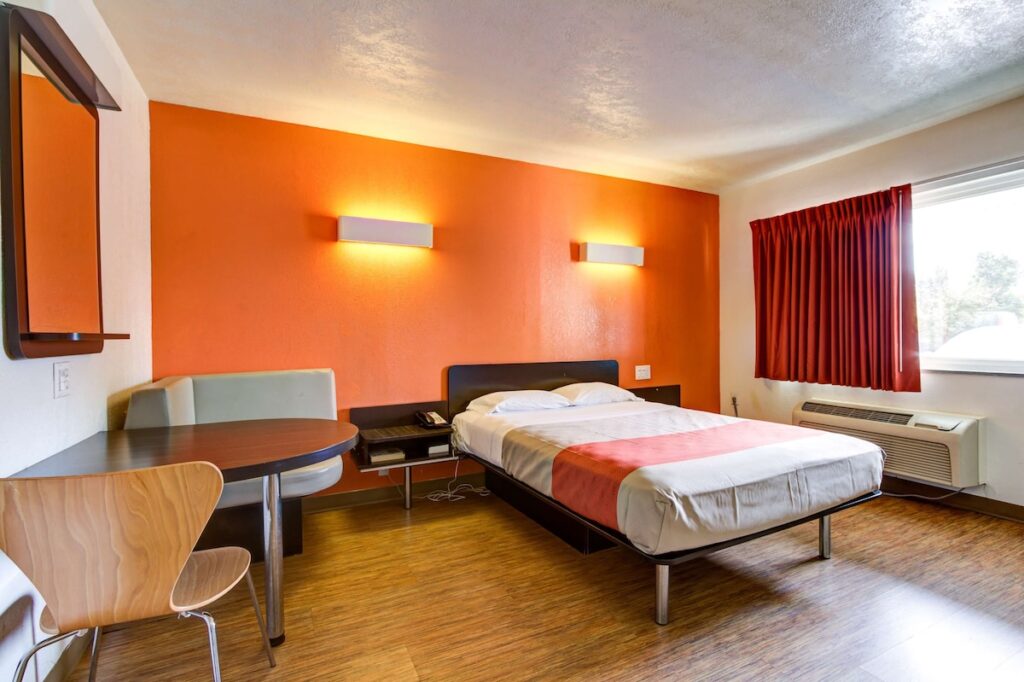 Motel 6-Richfield, OH - Image 2