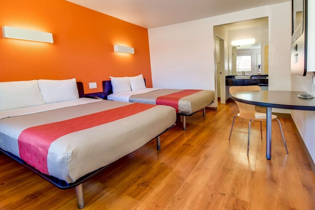 Motel 6-Riverside, CA - South - Image 3