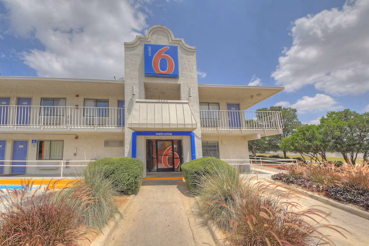 Motel 6-San Antonio, TX - Fiesta Trails - Image 1