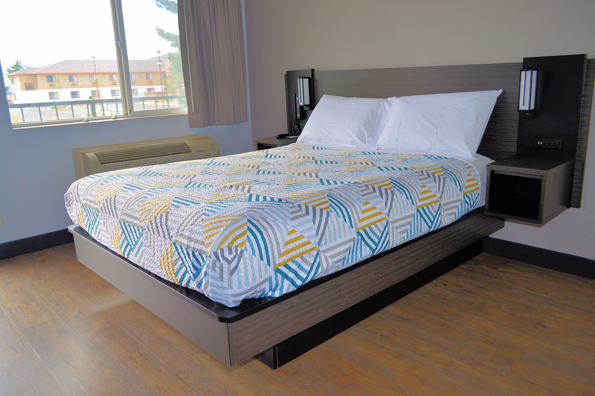 Motel 6-Schiller Park, IL - Chicago O'Hare - Image 4