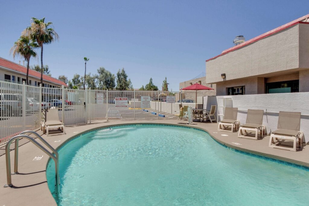 Motel 6-Tempe, AZ - Broadway - ASU - Image 4