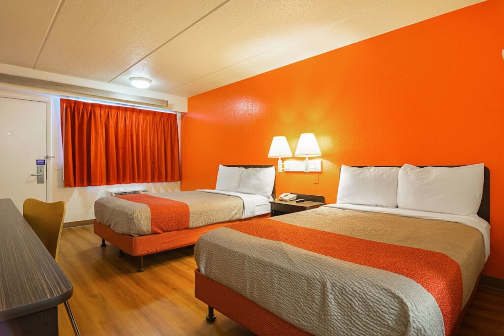 Motel 6-Tucker, GA - Atlanta Northeast - Image 3