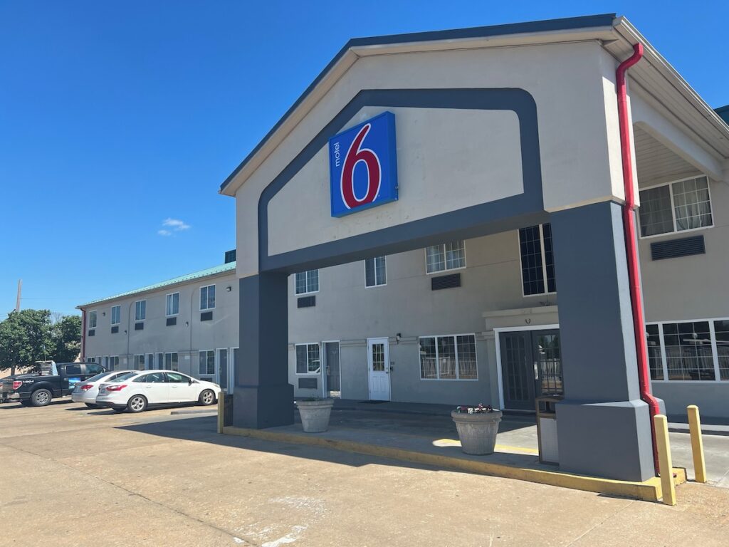 Motel 6 Tulsa, OK Airport