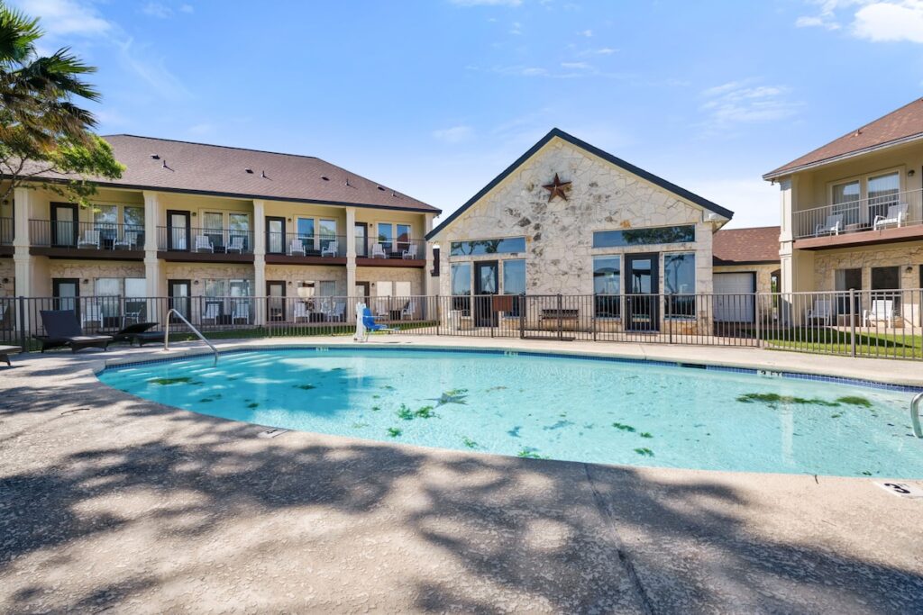 Mountain Star Lodge - Image 3