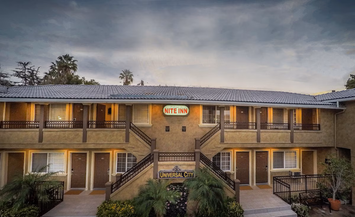 Nite Inn at Universal City - Walking Distance to Universal Studios Hollywood
