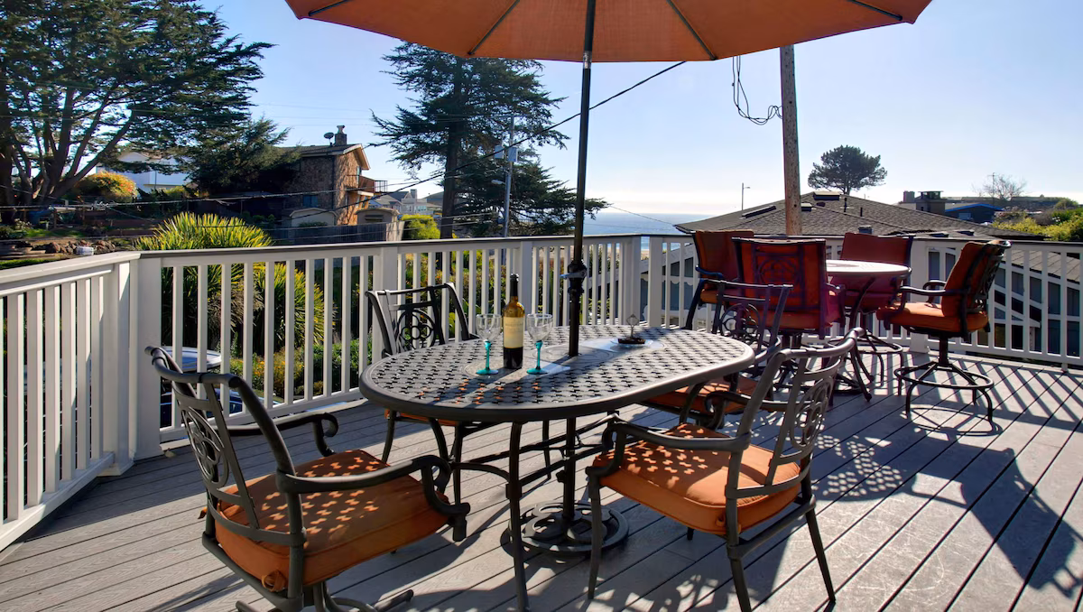 Ocean Echo Inn & Beach Cottages - Image 2