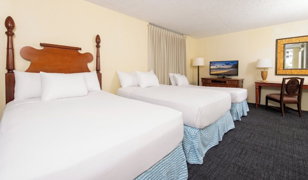 Ohia Waikiki Studio Suites - Image 5