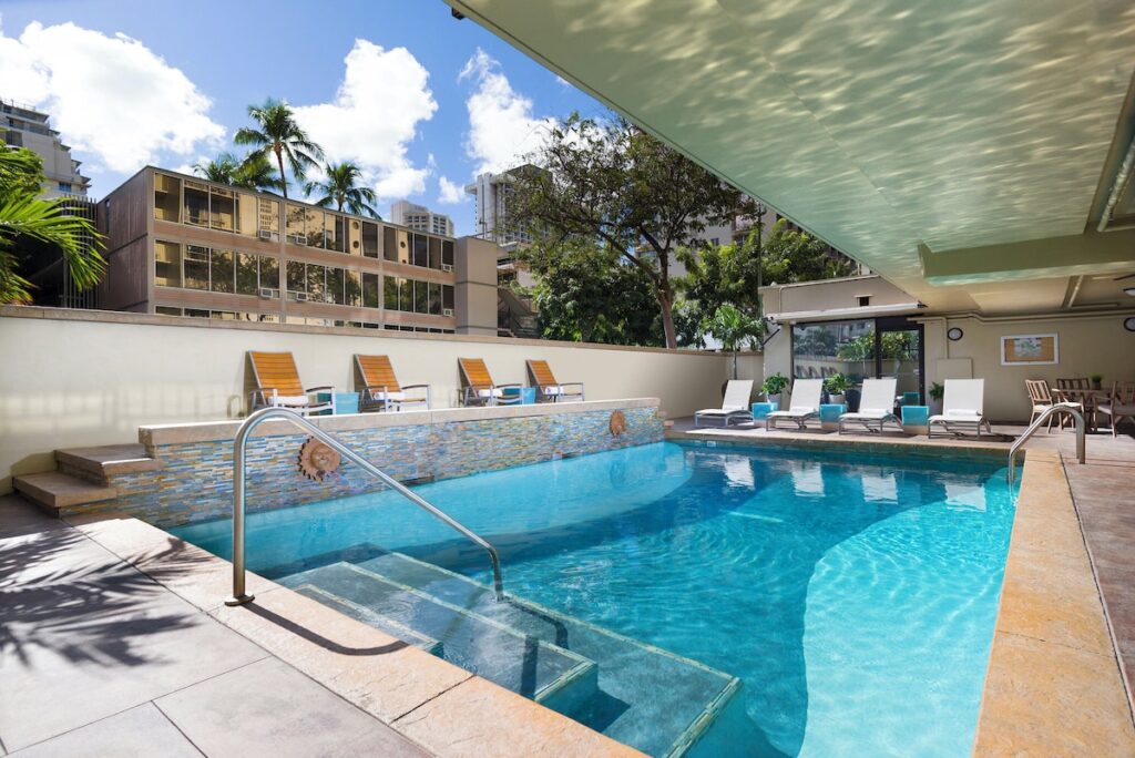 Ohia Waikiki Studio Suites - Image 3
